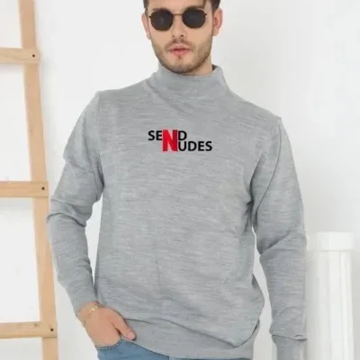 Muški sivi oversize polu-rolka štampani pleteni džemper 1