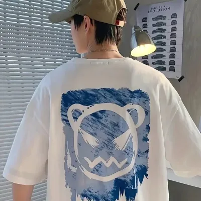 Férfi fehér oversized kerékpárnyakú aranyos medve nyomásos póló 1