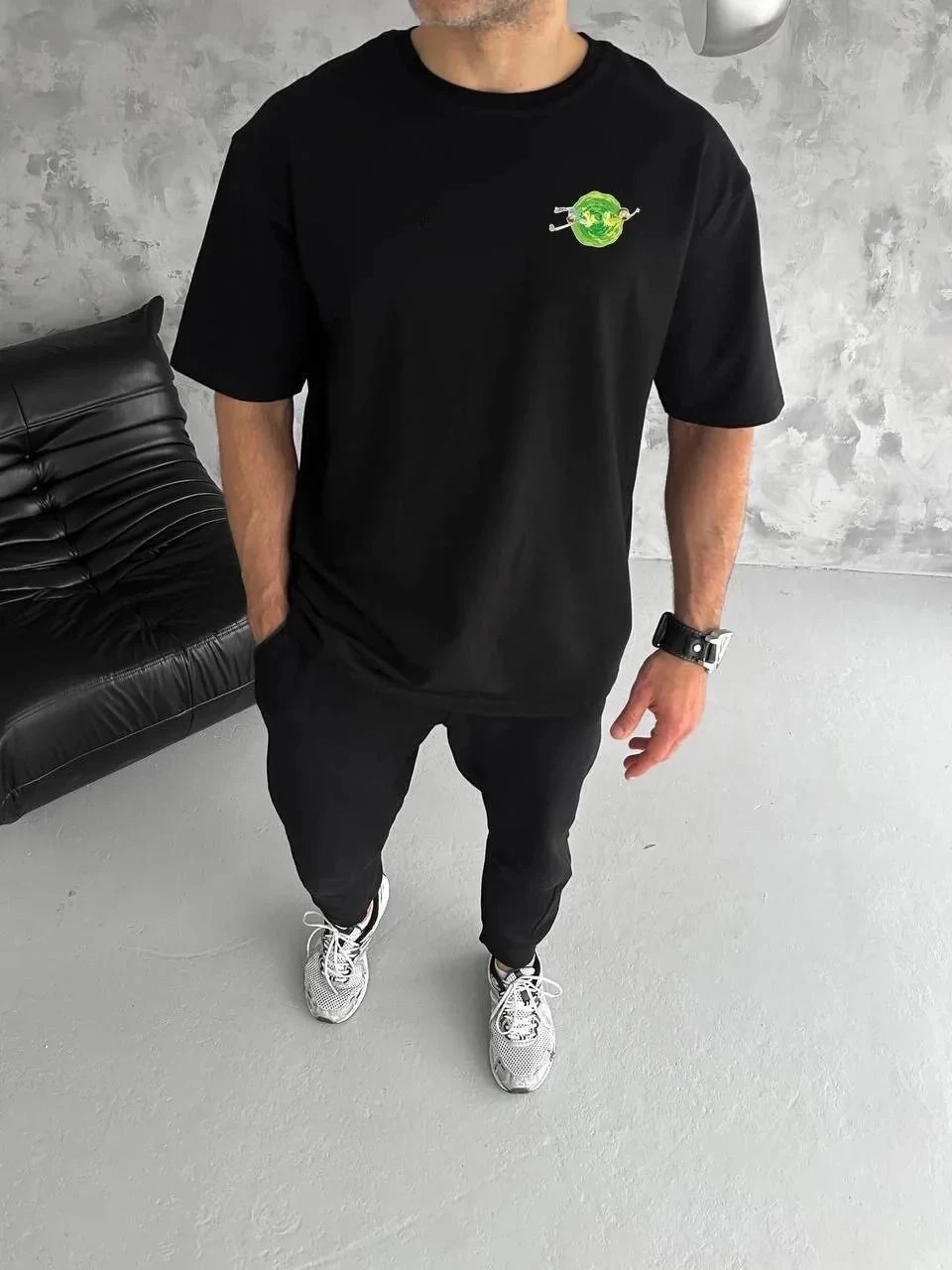 Pánske čierne bicykel golier Rick And Morty potlačené tričko