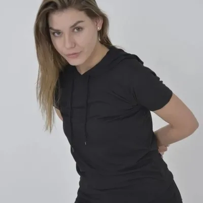 Женски црн Slimfit бициклистички врат краток ракав со качулка маица 2