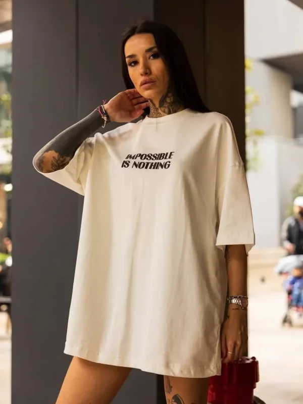 Kadın Beyaz Oversize Bisiklet Yaka Baskılı Kısa Kol Tişört