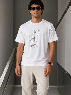 Férfi fehér oversize bicikli nyakú minimális gitár nyomott póló