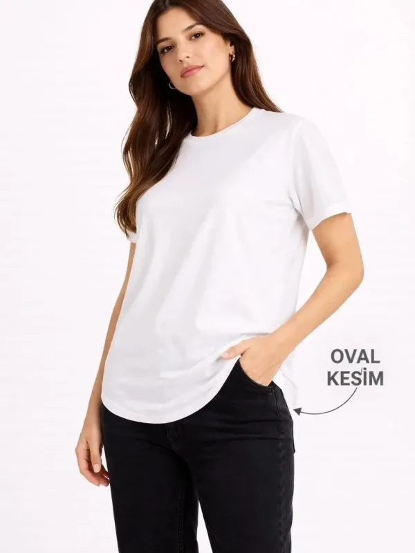 Női Fehér Oversize Kerékpárnyakú Ovális Szabású Basic Póló 1