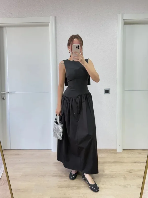 Women's Black Back Wing Detail Front Dart Long Dress 3