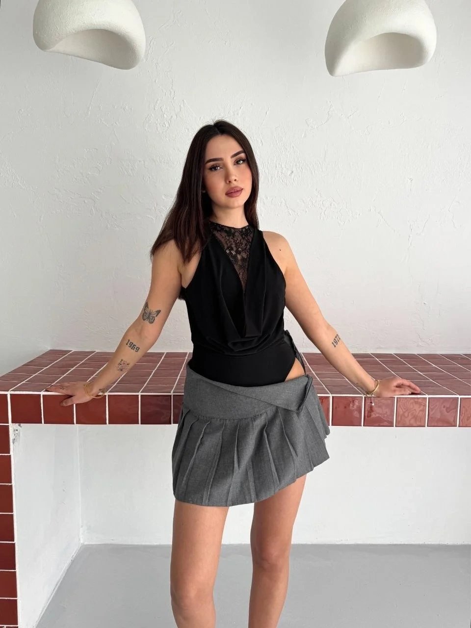Femeie Negru Fără Mâneci, Detalii Dantelă, Decolteu Adânc, Body 4