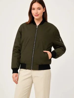 Ženska kaki bomber jakna s džepovima, prošivenom podstavom i vodoodbojna