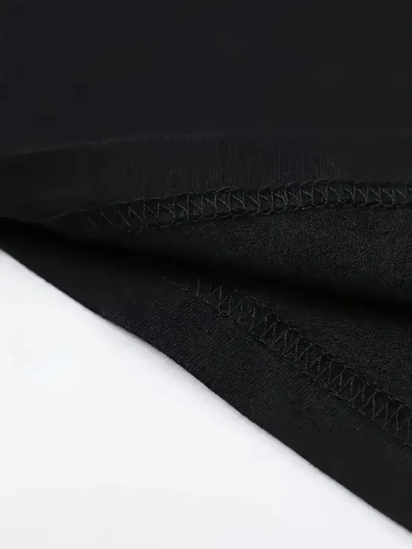 Ženska crna oversized biciklistička kragna crtani print majica 5