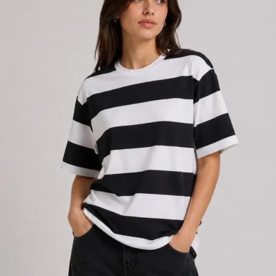 Γυναικείο Μαύρο Oversize Ποδήλατο Λαιμό Ριγέ Κοντομάνικο Τ-Shirt 3