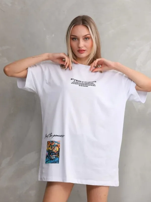 Ženska bela oversize bicikli kragna štampana majica 1