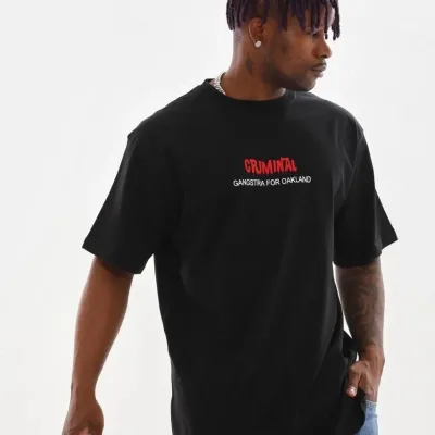 Pánske čierne oversized tričko s potlačou a cyklistickým výstrihom 7