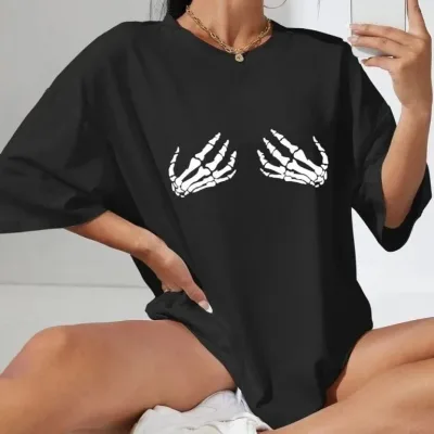 Női Fekete Oversize Kerékpárnyakú Nyomott Póló 1