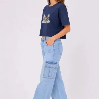 Dámské tmavě modré oversized crop tričko s potiskem kočky 2