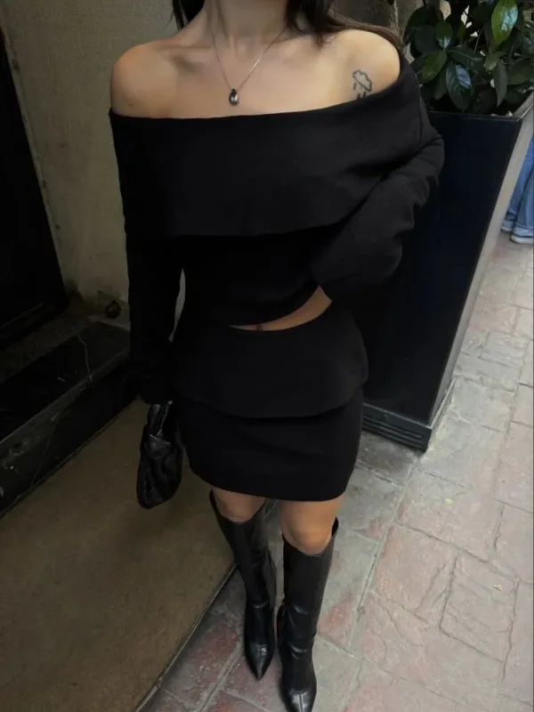Női fekete strapless Carmen nyakú crop top kötött szett 1