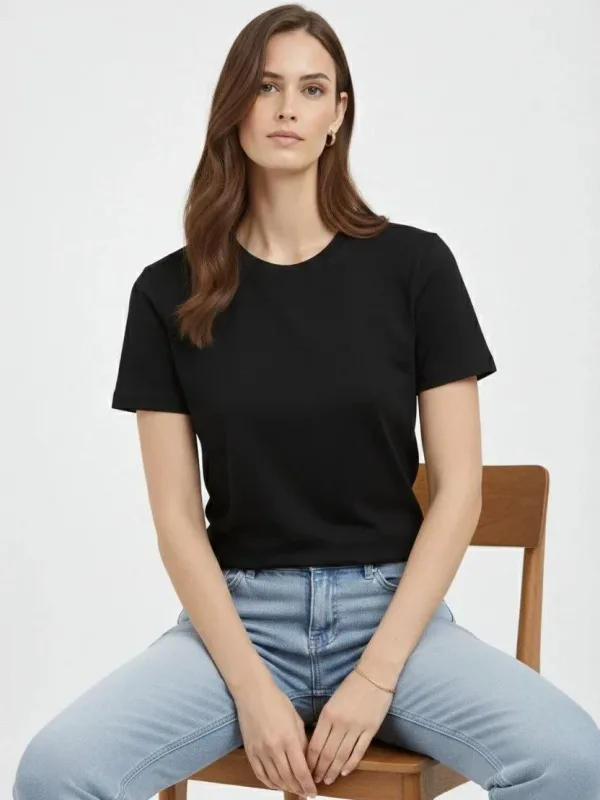 Damski czarny regular T-shirt z dekoltem w serek, krótki rękaw, gładki 6