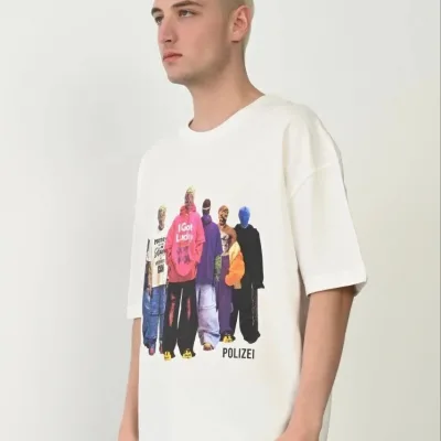 Muška bela oversize majica sa okruglim izrezom i štampom 1