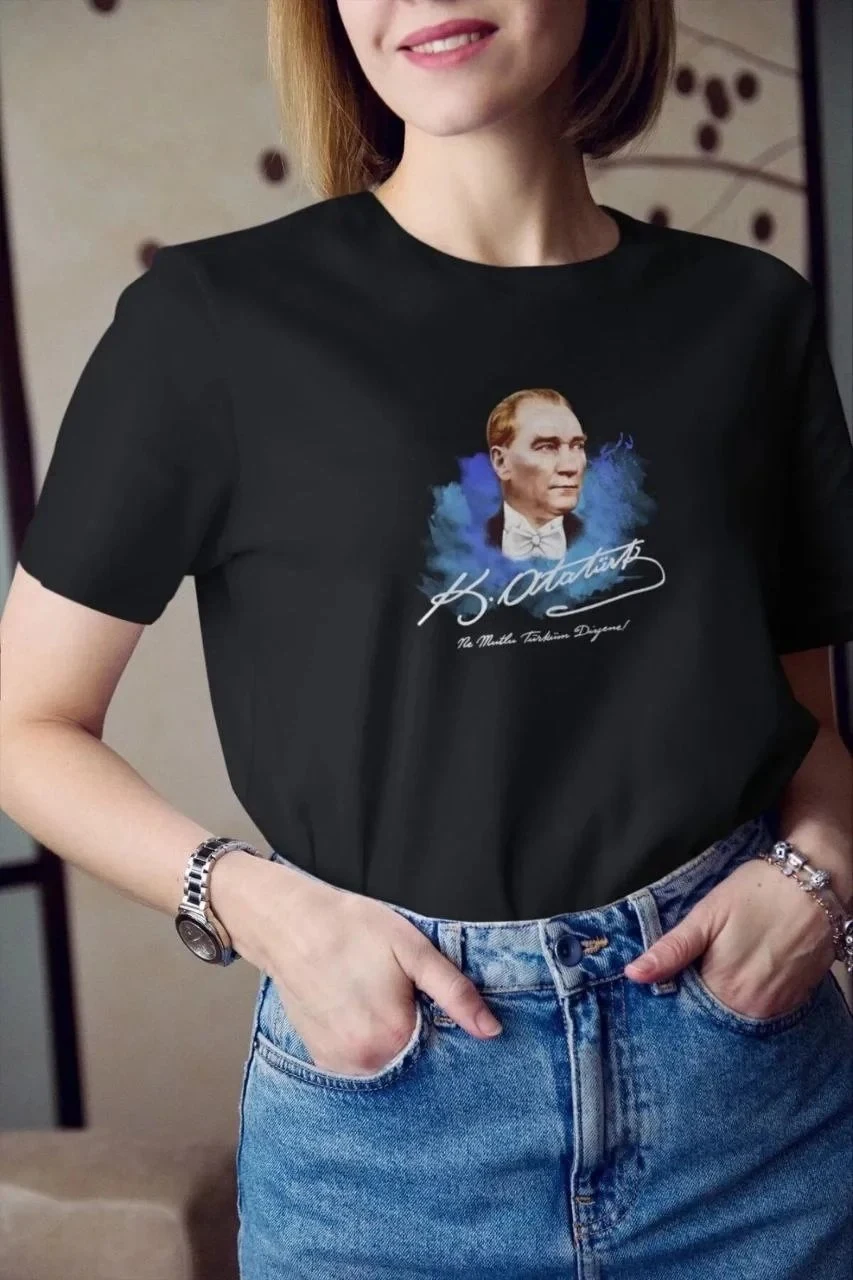 Женски Црн Бициклета Јака Ататурк Печатена Кратка Ракав Маица