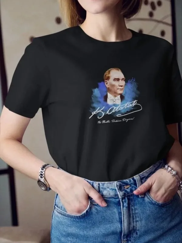 Ženska crna biciklistička kragna Atatürk print kratki rukav majica