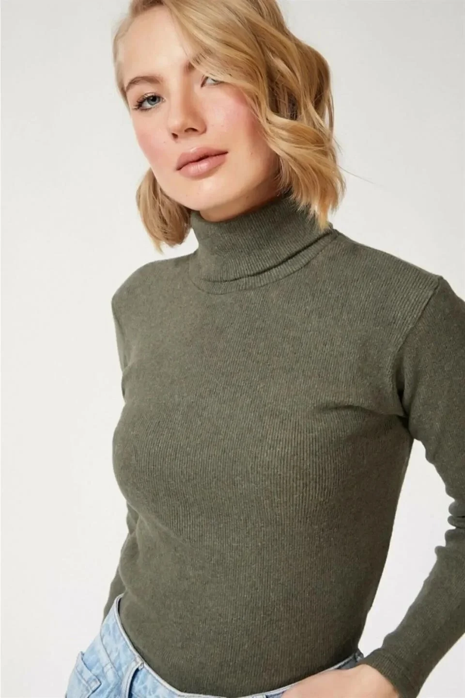 Női khaki bordázott kasmírnyakú spandex body pulóver
