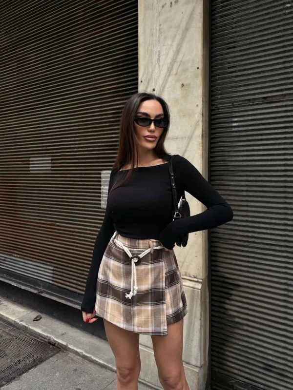 Mini Suknja Šorc s Kariranim Uzorkom i Pojasom Bež