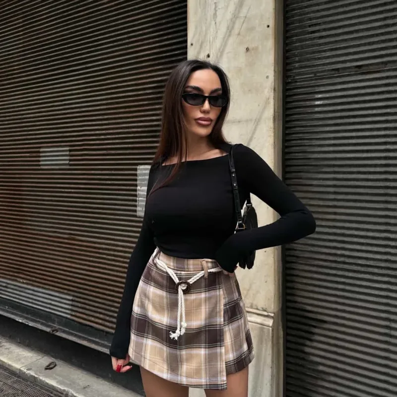 Plaid Pattern Belt Detail Mini Skort Beige