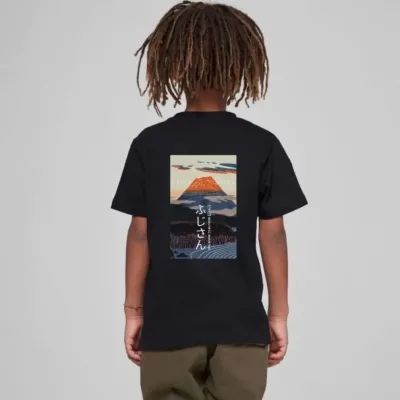 Detské čierne oversize potlačené tričko s výstrihom do V 2