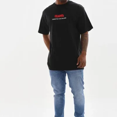 Pánske čierne oversized tričko s potlačou a cyklistickým výstrihom 4