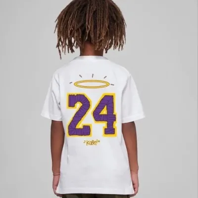Zarok Spî Çapkirî Oversize Stûyê Giroyî T-Shirt 4