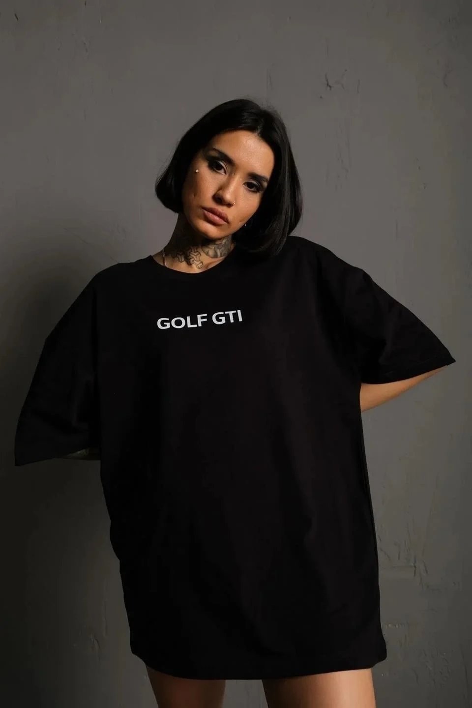 Damski Czarny Oversize Retro Golf GTI Samochód Nadruk T-shirt 3