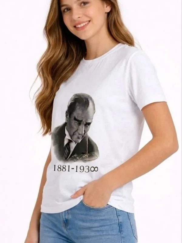 Devojčica Bela Okrugli Izrez Ataturk Print Majica 3