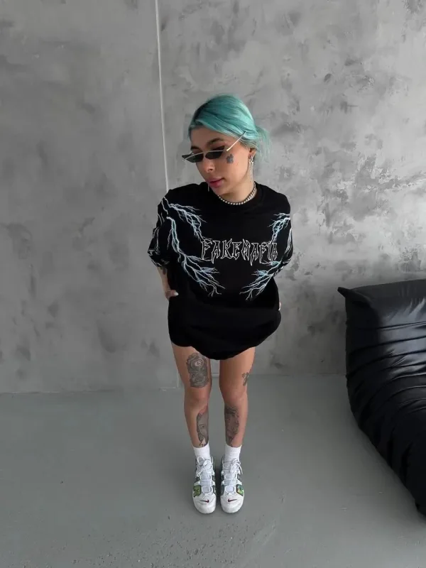 Женски Црн Oversize Бициклета Јака Молња Печатена Маица 2