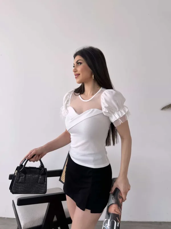 ველოსიპედის ყელიანი, ტილის დეტალიანი, ფრიალა სახელოებიანი ბლუზა თეთრი 3