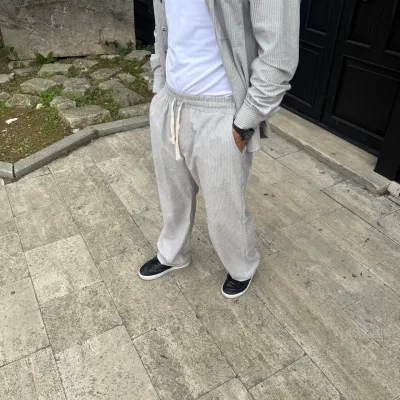 Men Gray Oversize Corduroy Pocket Buggy Pants 4