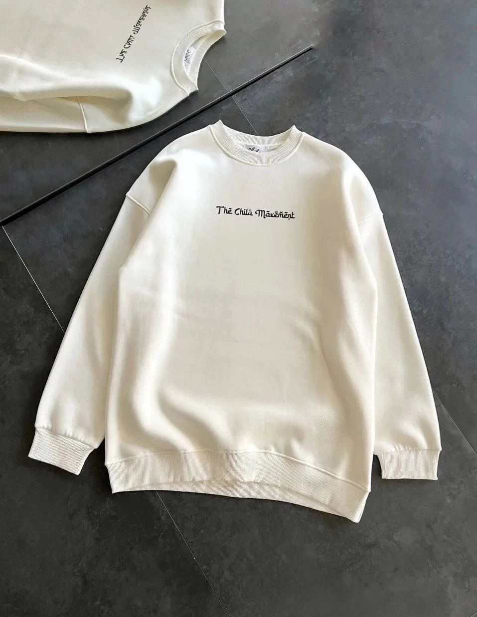 Women's White 3-Thread Cotton Crew Neck Printed Sweatshirt