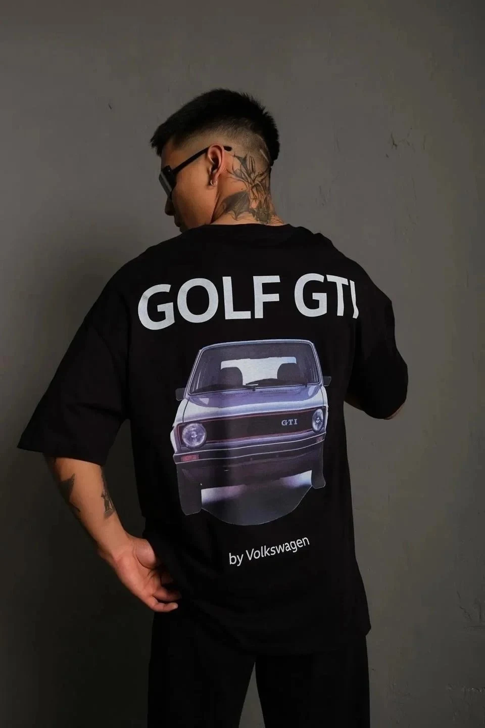 Pánske čierne oversize retro auto potlač tričko