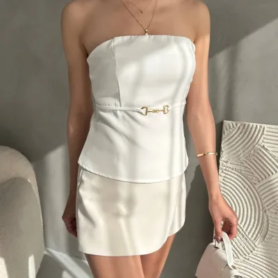 Bluzë Crepe Strapless me Detaje Kapëse në Bel të Bardhë 3