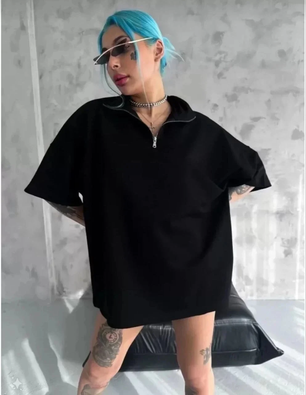Qadın Qara Oversize Yarım Fermuarlı Köynək