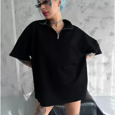 Női Fekete Oversize Félcipzáras Póló 1