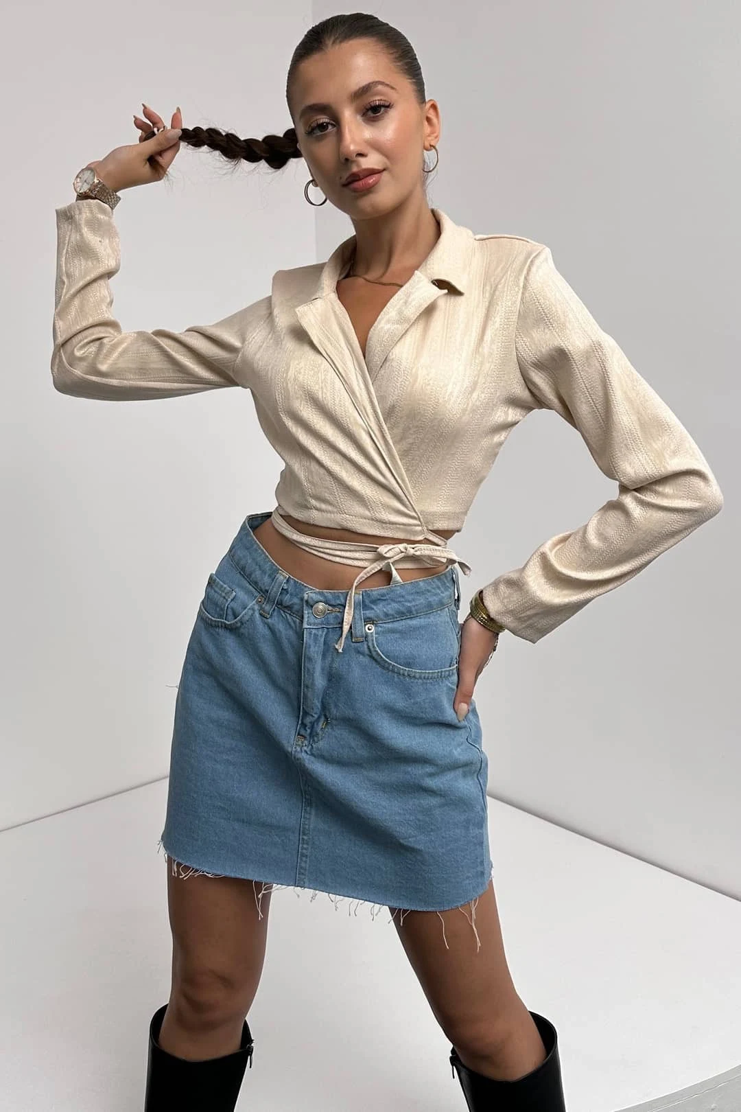 Köynək Yaka Beli Bağlamalı Crop Bluz Krem