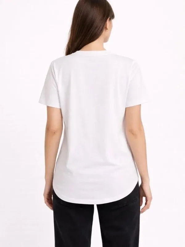 Női Fehér Oversize Kerékpárnyakú Ovális Szabású Basic Póló 2