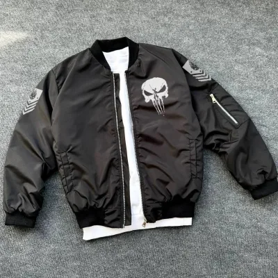 Férfi Fekete Katonai Stílusú Punisher Koponya Nyomott Bomber Kabát 1