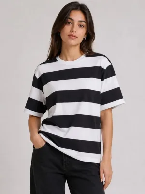 Γυναικείο Μαύρο Oversize Ποδήλατο Λαιμό Ριγέ Κοντομάνικο Τ-Shirt