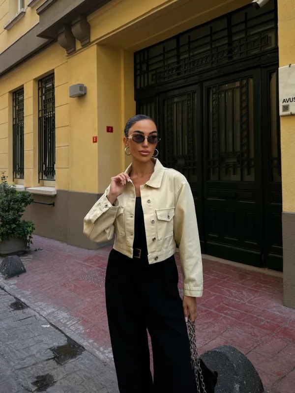 Çift Cep Denim Crop Ceket Bej 2