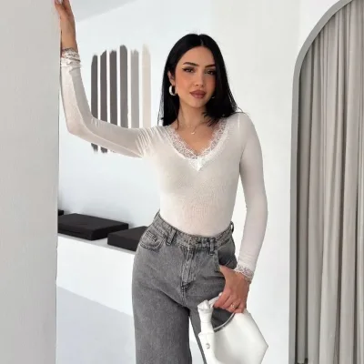Femea Albă Dantel Detaliu V Guler Cașmir Texturat Crop Bluză 3