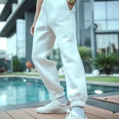 Men's White 3-Thread Cotton Elastic Cuffed Pocket Sweatpants 3