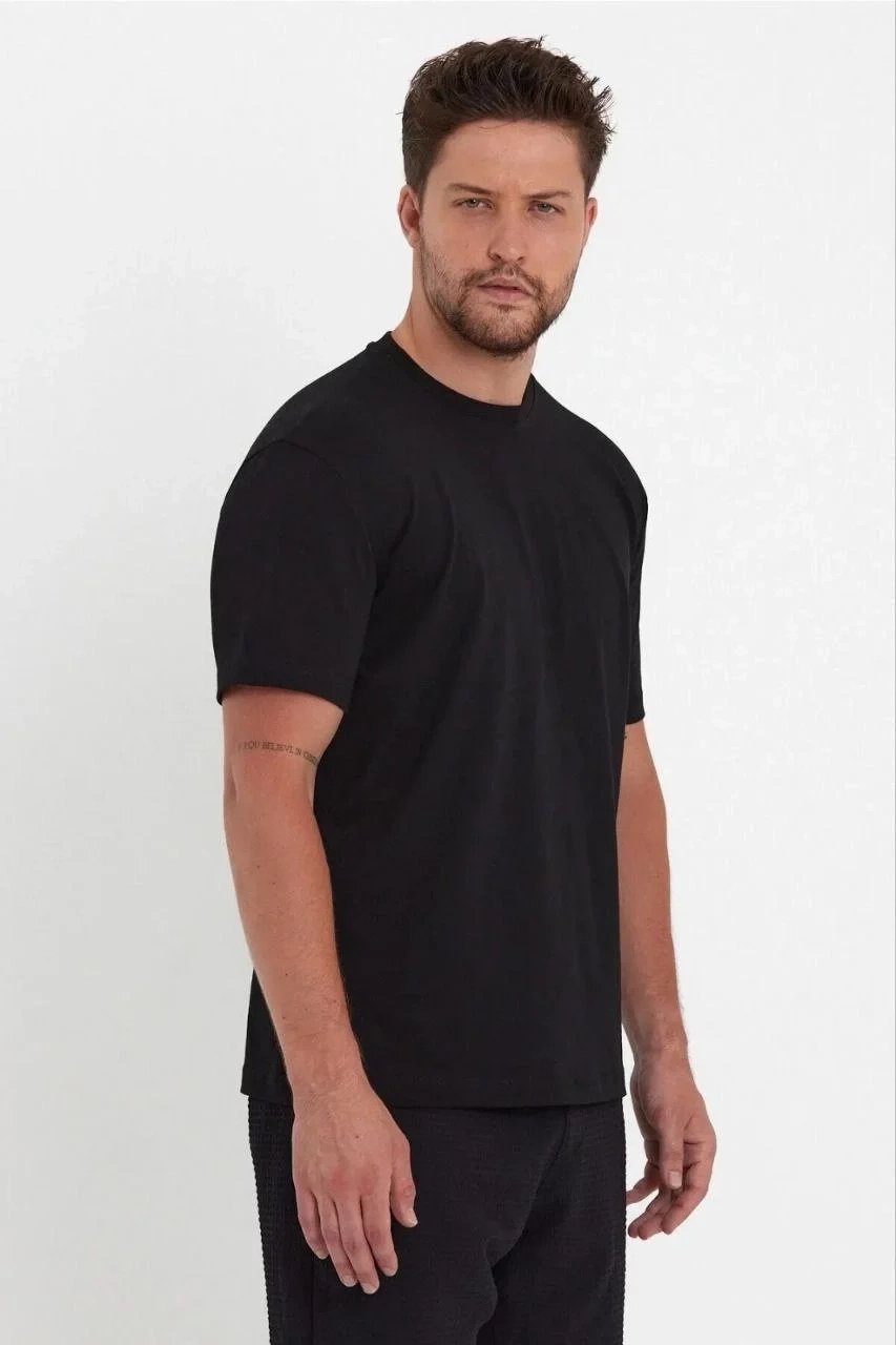 Ανδρικό Μαύρο Regular Fit Στρογγυλό Λαιμόκοψη Πλεκτό T-Shirt