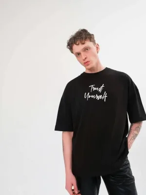 Férfi Fekete Oversize Kerékpárnyomott Nyomott Póló