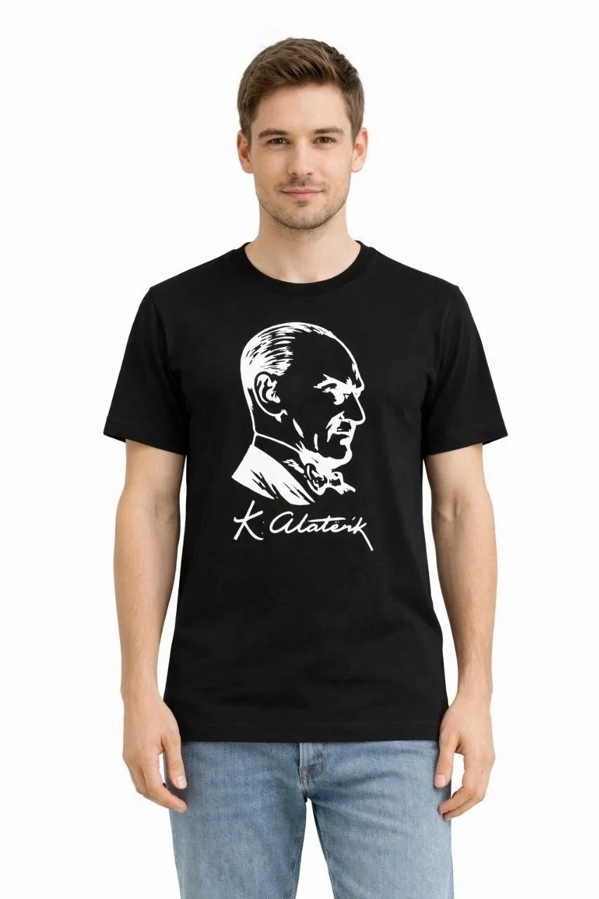 Kişi Qara Atatürk Çapılı Velosiped Yaxalı Köynək