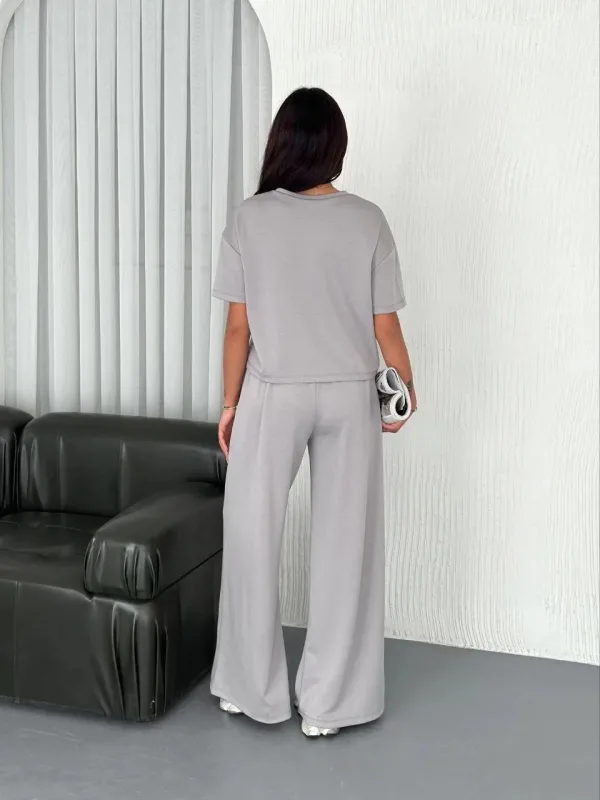 Women's Gray Oversize Scoop Neck Printed Set 8