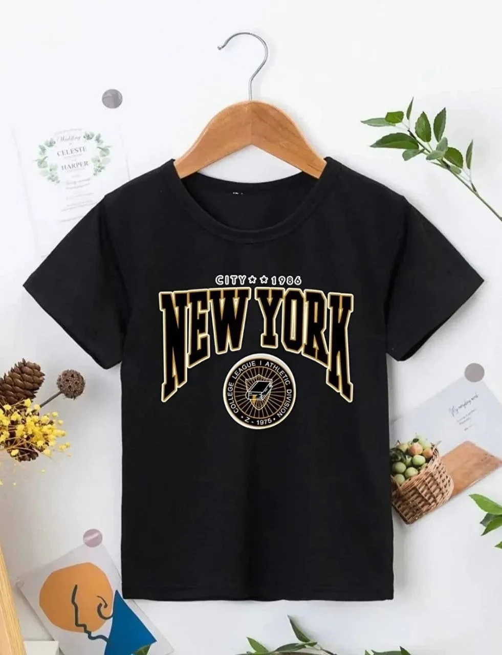Dziecięca Czarna Bawełniana T-Shirt z Nadrukiem Luźna