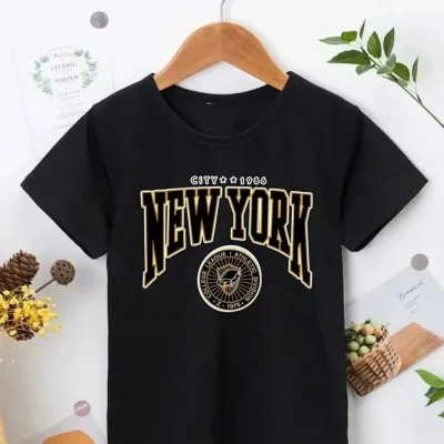 Dziecięca Czarna Bawełniana T-Shirt z Nadrukiem Luźna 1